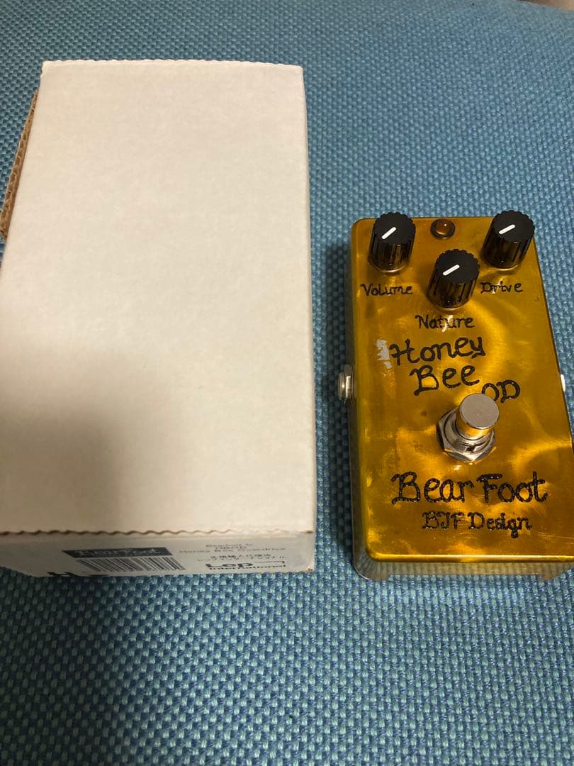 ギター BearFoot Honey Bee OD