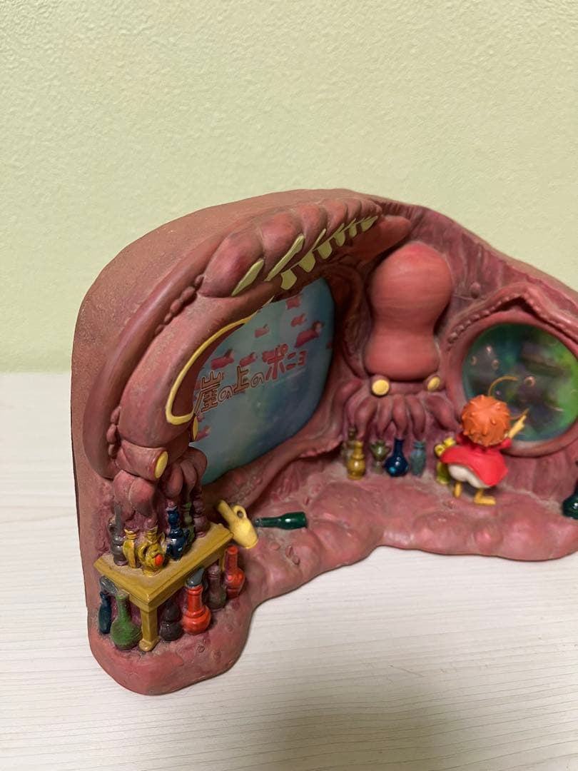 希少　崖の上のポニョ　写真立て　フォトスタンド　ブックスタンド