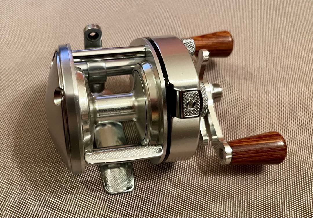 超美品！　ビンテージ　シマノ　バンタム　100 レア！