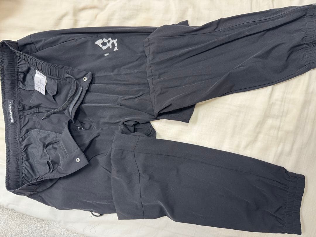 ラッセルノゴルフパンツ サイズ6黒 ロゴ入り