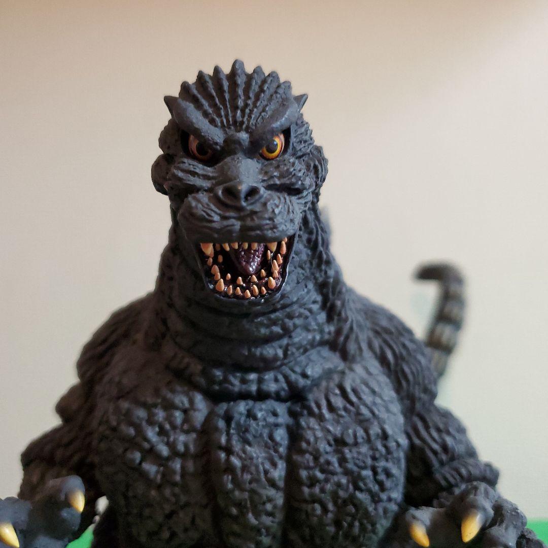 s*2様 東宝30cmシリーズ　 ゴジラ　1993　発光ver.
