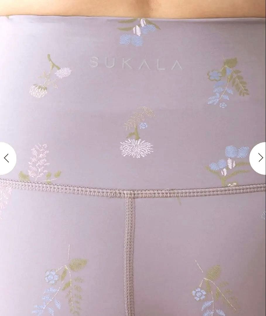 SUKALA フラワーブーケレギンス　Mサイズ