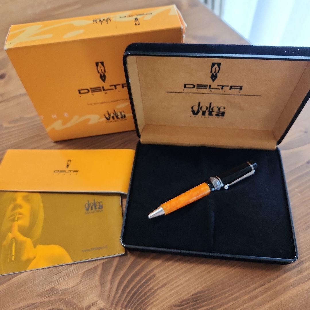 未使用品 デルタ ドルチェビータ ミニ シルバー ボールペン