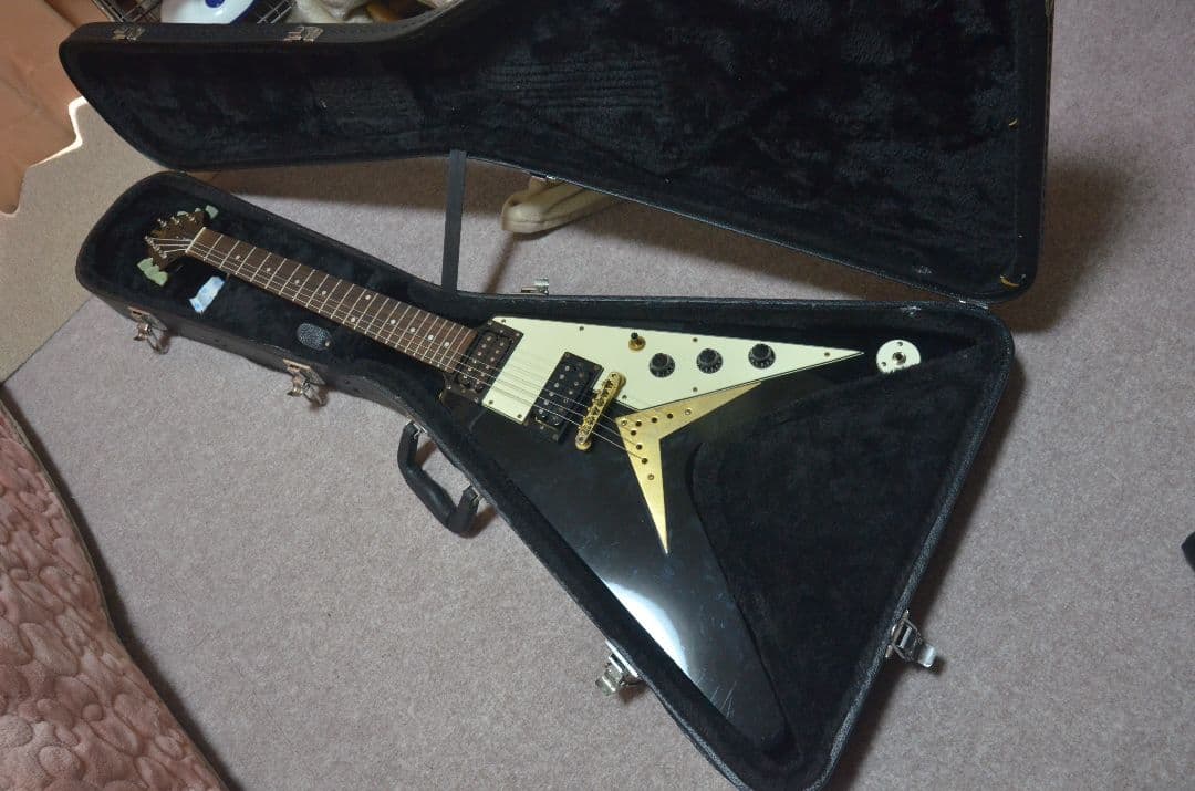 ギター Epiphone Flying V