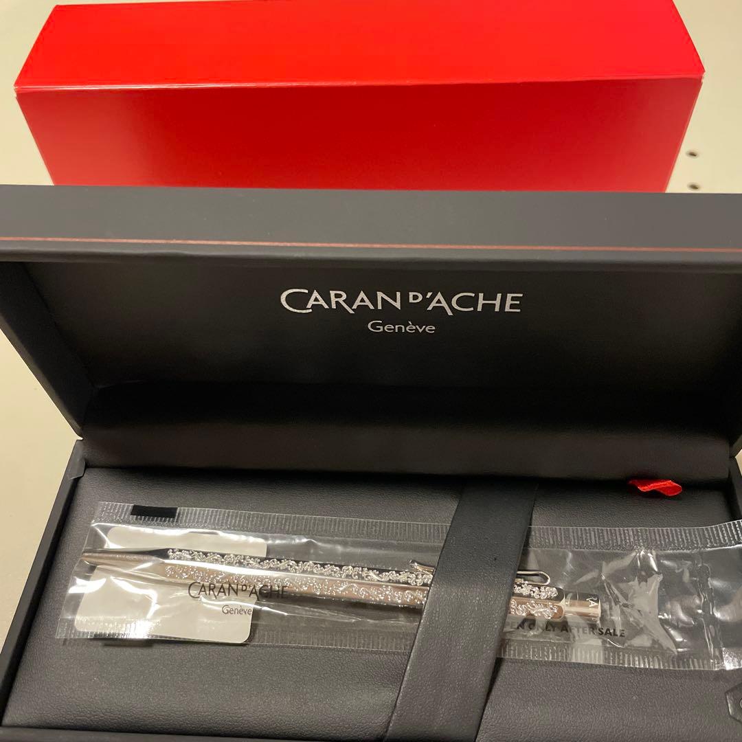 CARAN D'ACHE エクリドール　ビクトリアン