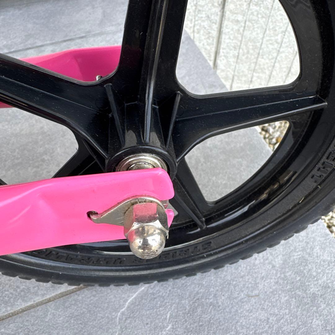 ストライダー　12インチ　ピンク