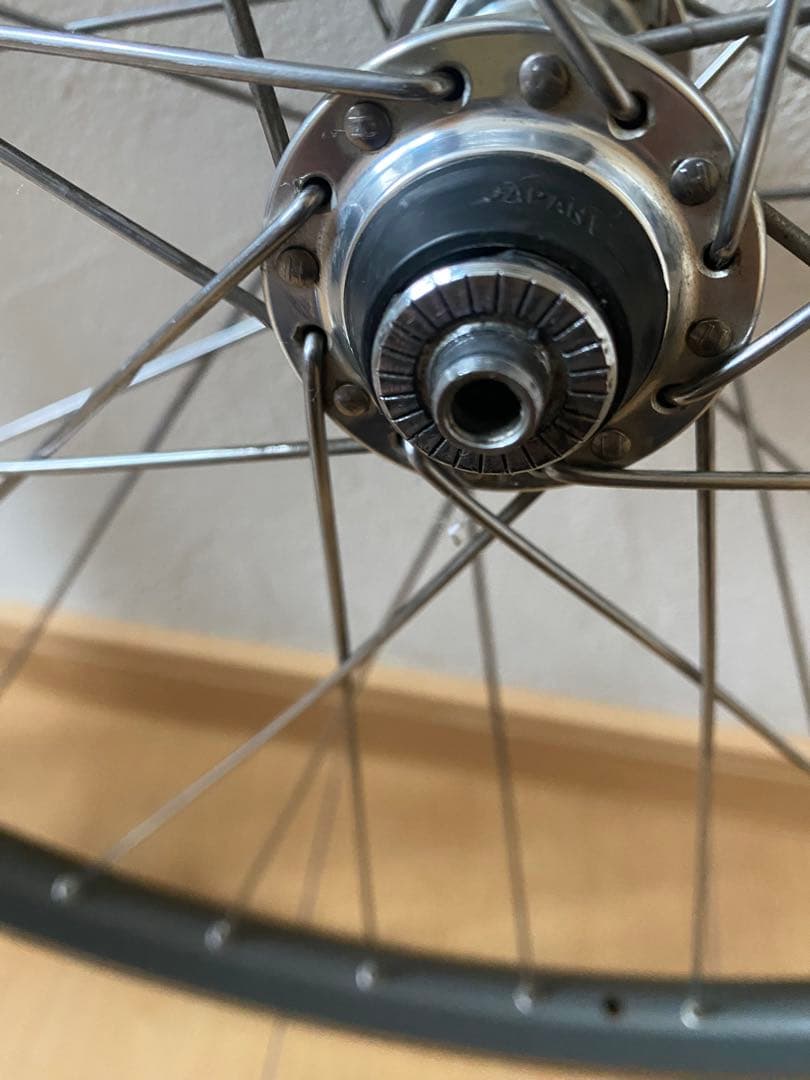 シマノ XTハブ　マヴィック リム　MTB用　26インチ　ホイールセット