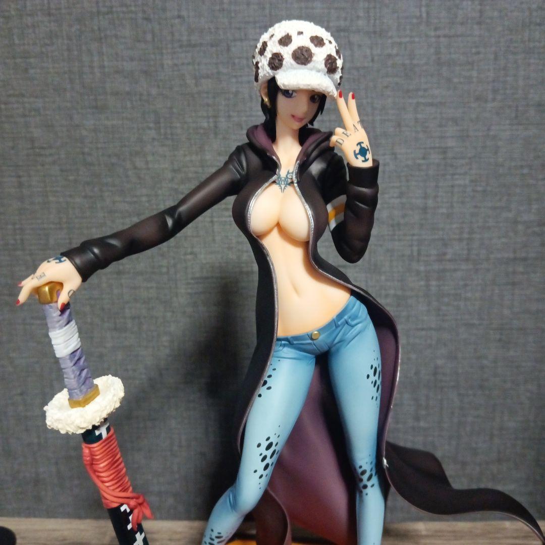 ワンピース　トラファルガー・ロー　pop非公認　I.R.O 女体化　フィギュア