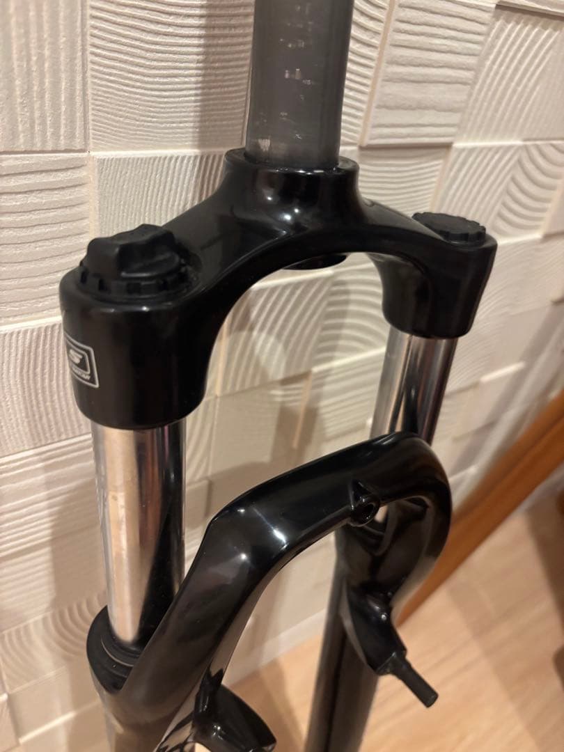 SR SUNTOUR サスペンションフォーク XCE28 サンツアー