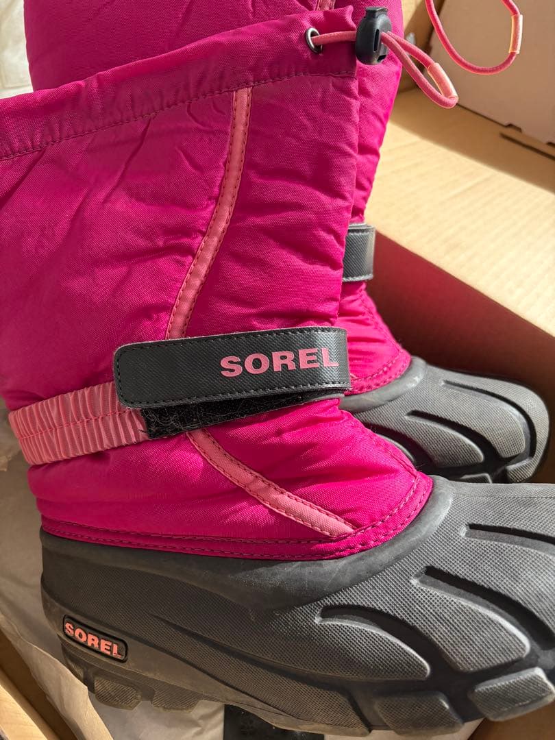 スキー　デサント　ノースフェイス　アンダーウェア130㎝、靴下、ブーツ　セット