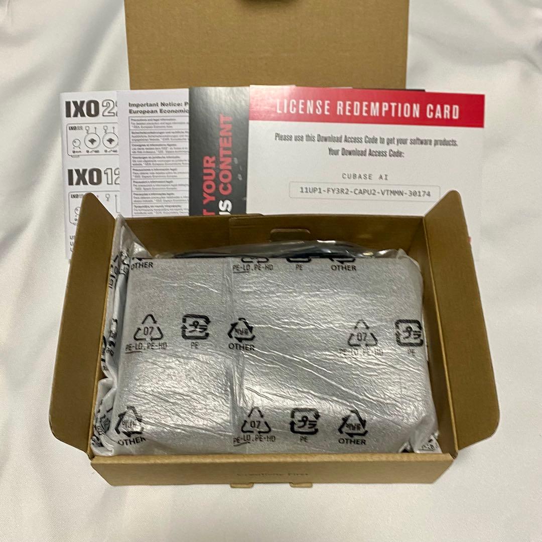 STEINBERG IXO12 B ブラック USBオーディオインターフェイス