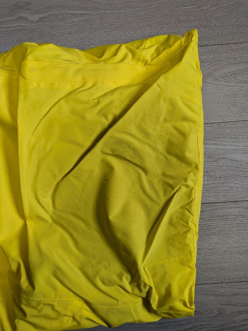 FABLICE 防水イエロージャケット