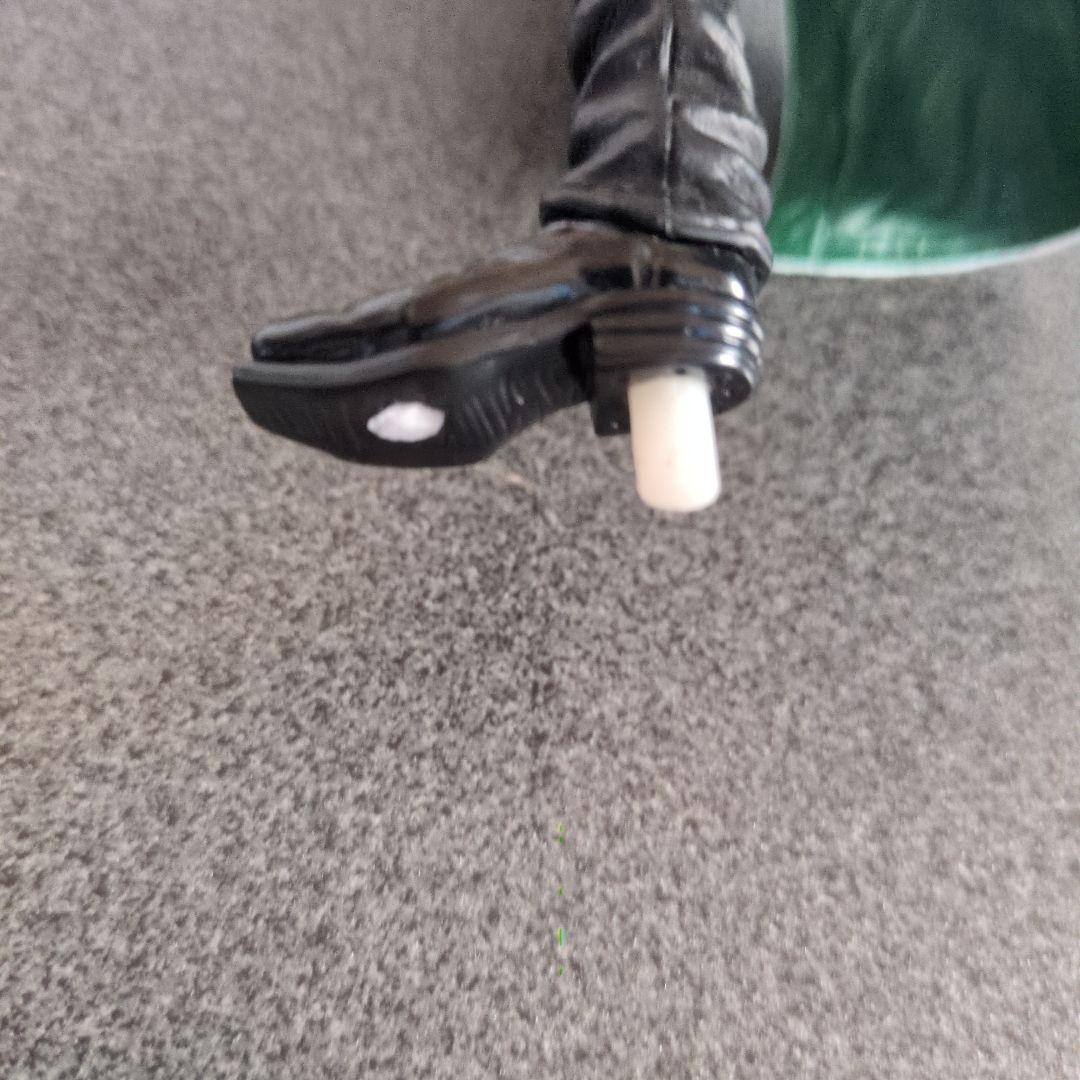 ワンピースグッズまとめ売り　フィギュアや缶バッチなど