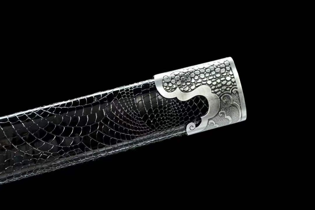 『龍傲天』古兵器 武具　刀装具　日本刀　模造刀 居合刀