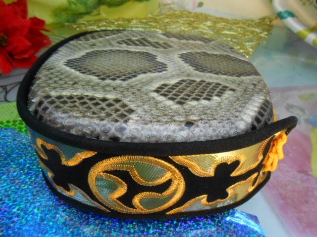 (送料無料)17.980円　盛嶋風チーガ(木枠)を蛇皮強化(二重張)型チーガに!