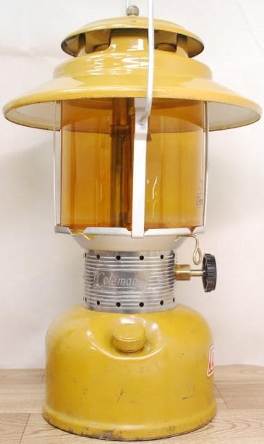 COLEMAN 228F GOLD BOND LANTERN 【7240626】
