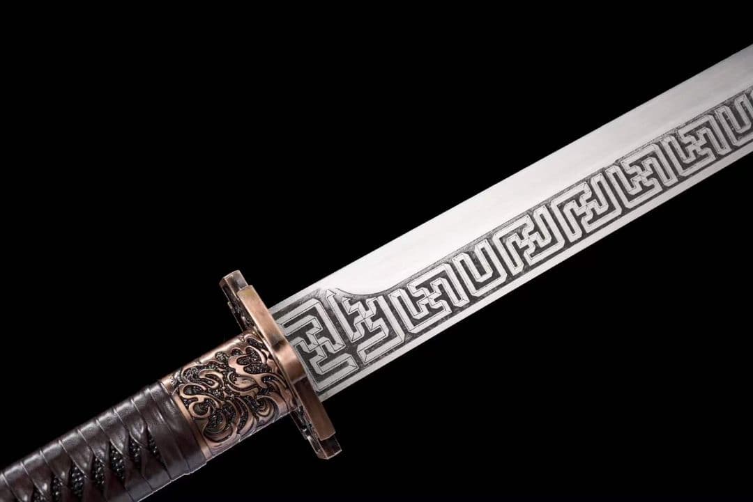 【魔刀を飲む】古兵器 武具　刀装具　日本刀　模造刀 居合刀 長尺