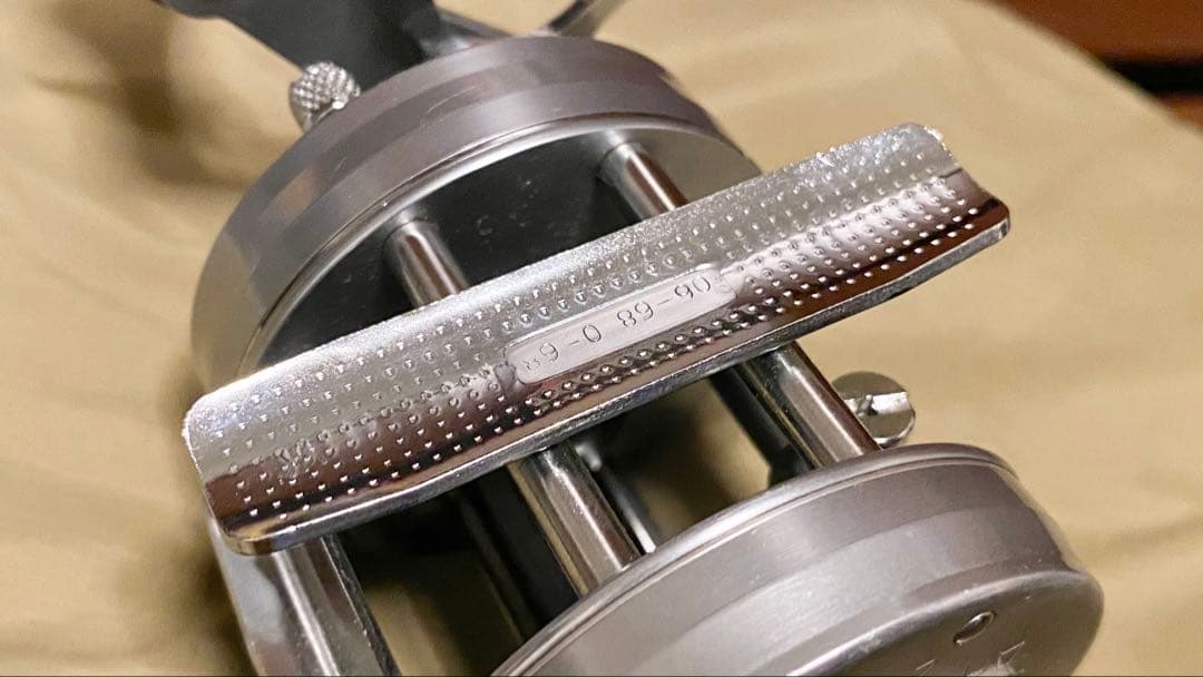 日々値下げ^^ Abu Garcia アブ2500C 美品