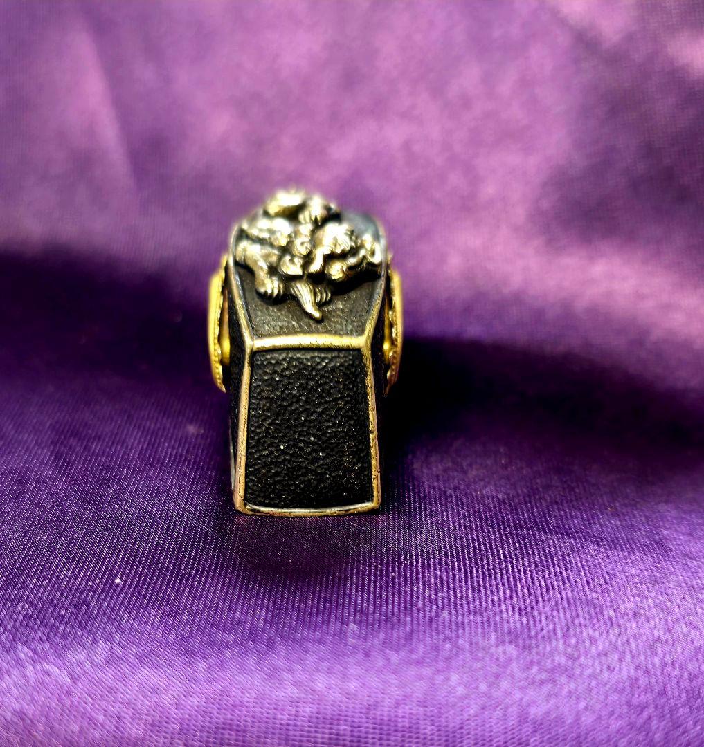 唐獅子　栗型　大刀用装具