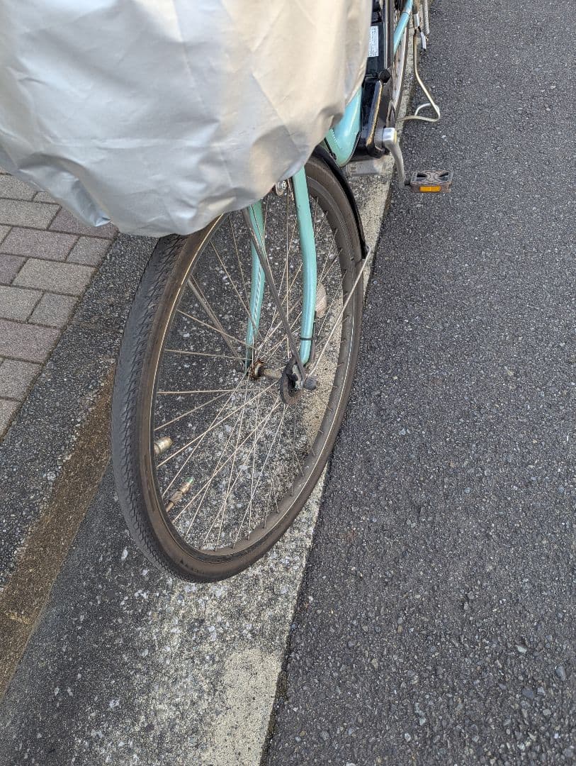 電動自転車 ミントグリーン、訳ありです。