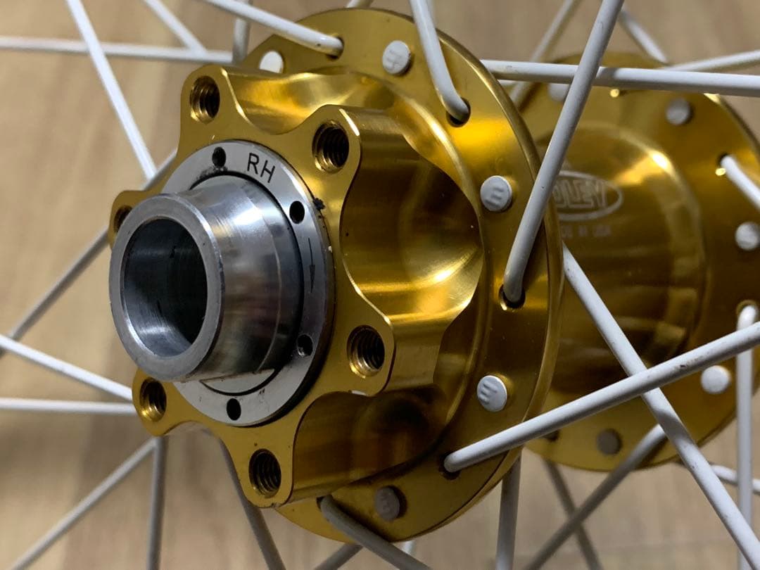 26インチMTBフロントホイール中古