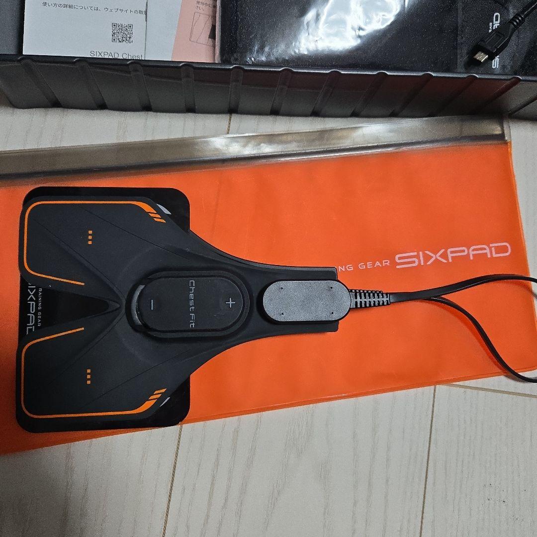 SIXPAD chest fit チェストフィット