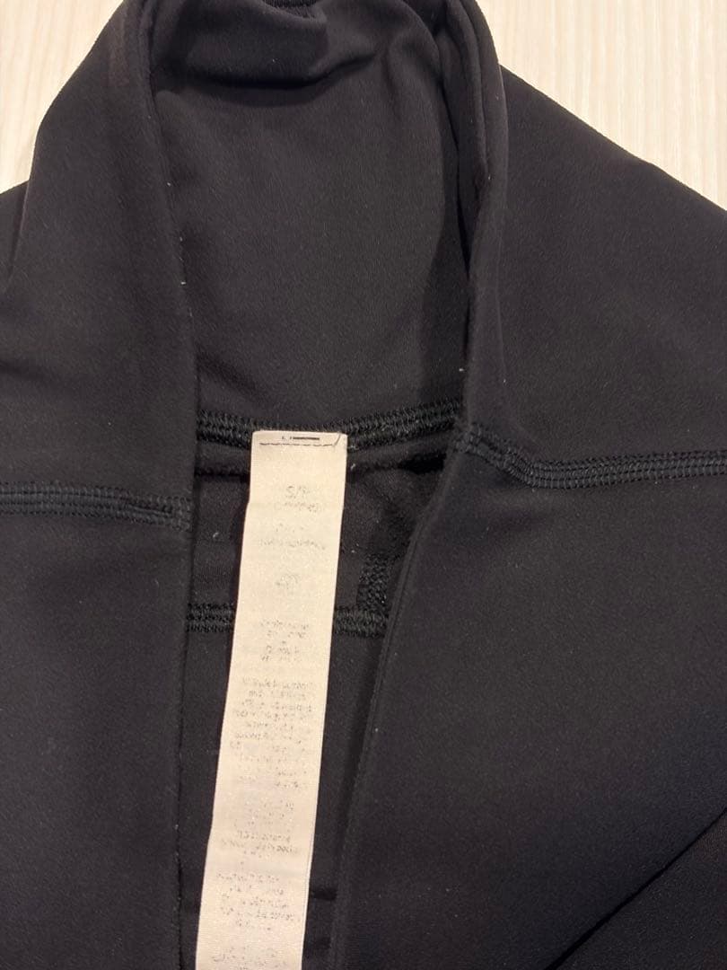 【超人気】ルルレモン　フレアレギンスGroove Nulu ヨガパンツ　Sサイズ