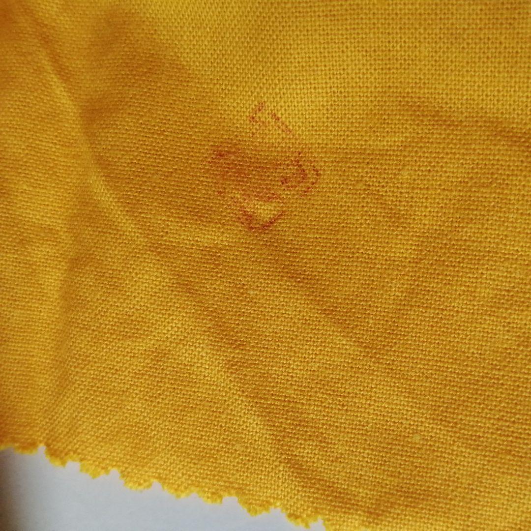 人間国宝　十四代　今泉今右衛門　色絵　墨色　墨はじき　草花文　置物　有田焼　卵型