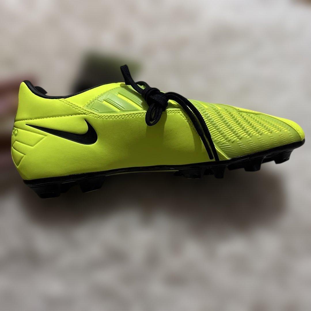 Nike スパイクシューズ　T90STRIKE IV HG-B