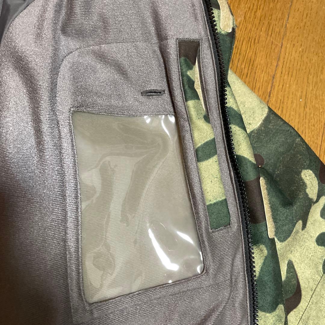 ボンファイア　迷彩 スノーボードウェア 男性用