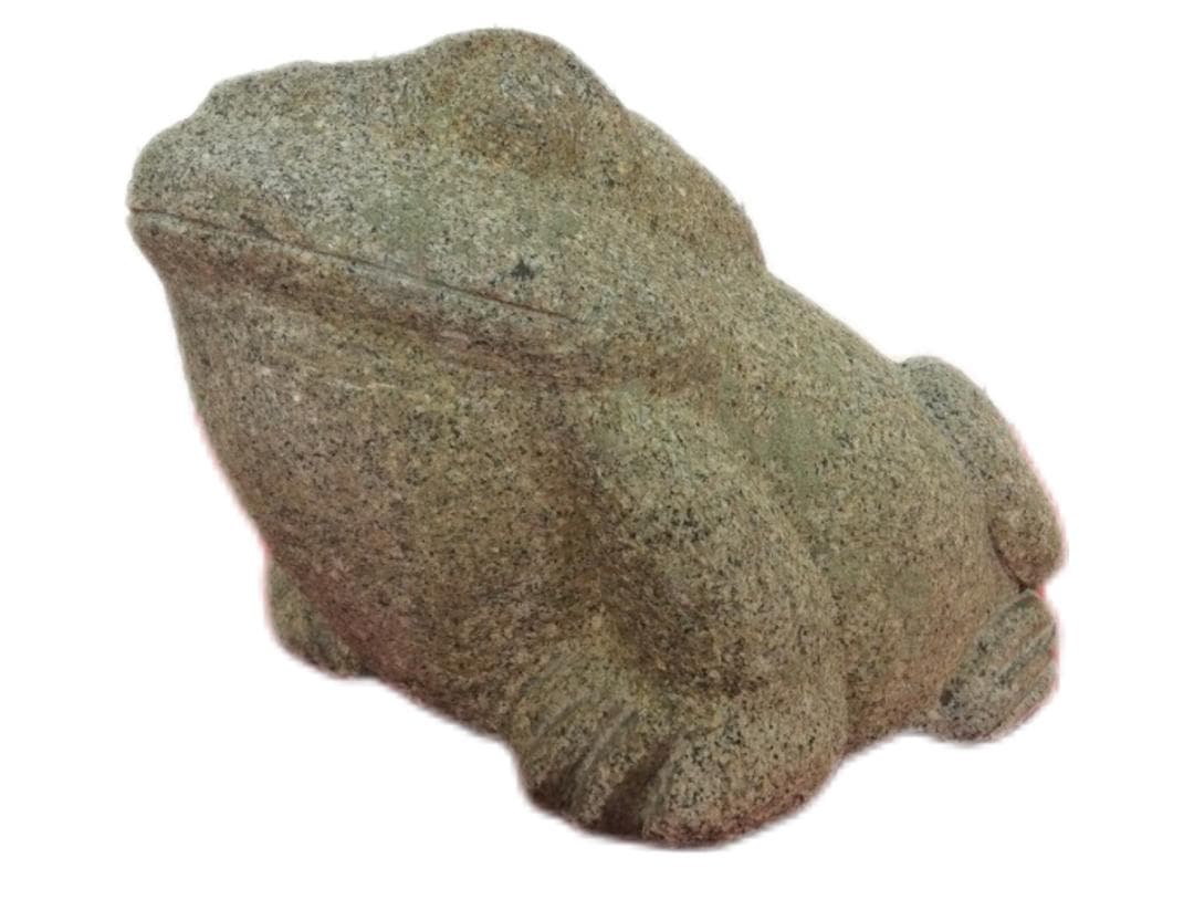 御影石の蛙石像 蛙の石彫刻 置物 オブジェ かえる 庭石 庭園 飾り