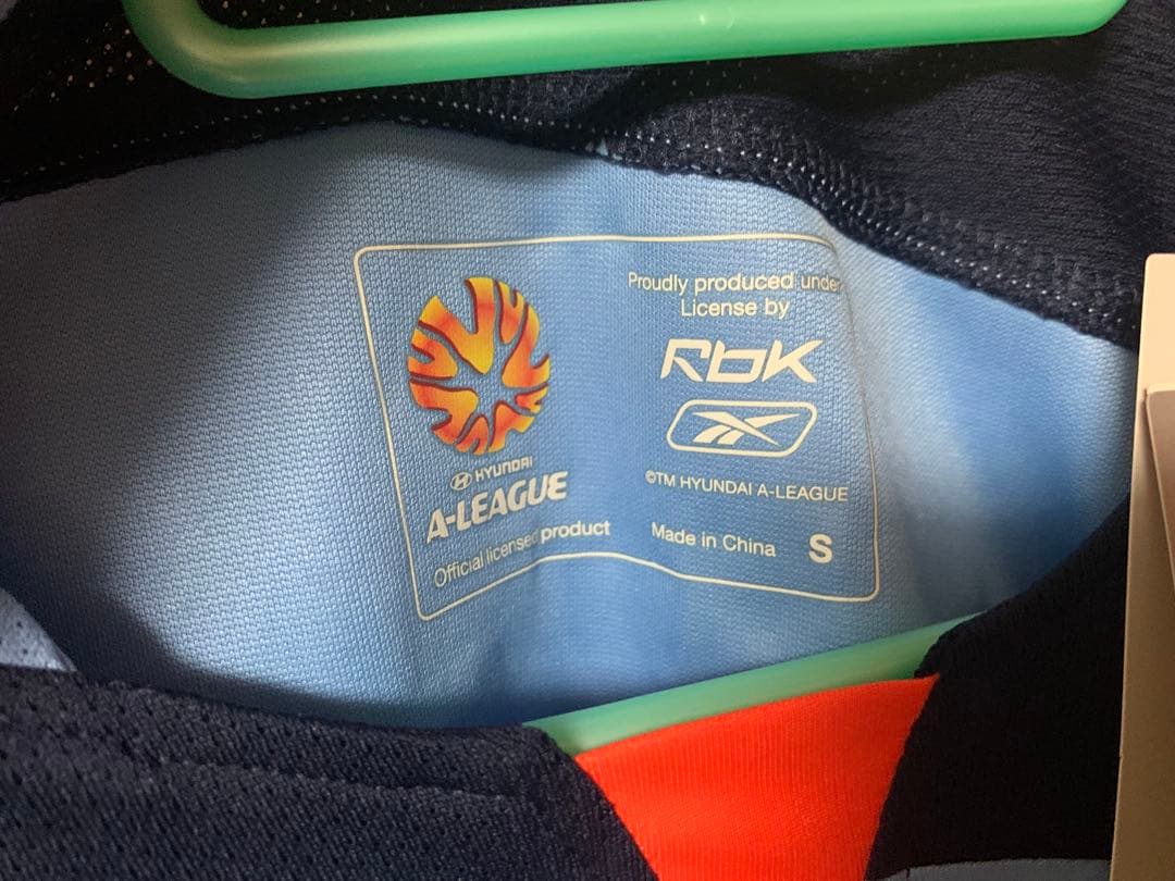 三浦知良選手 シドニーFC KAZU 11 サイン入りユニフォーム