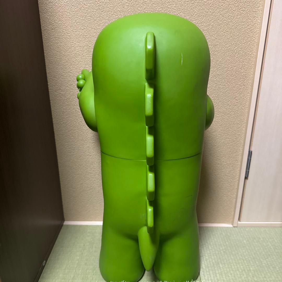 でっかいガチャピン　フィギュア