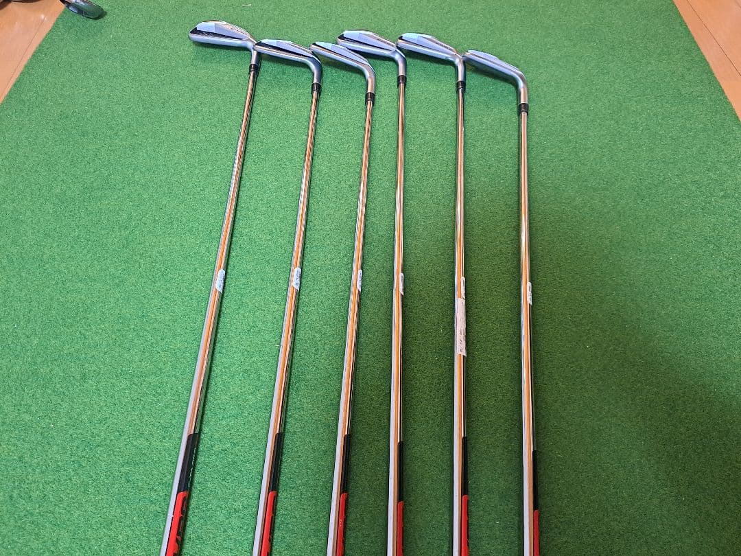 TaylorMade　ROCKETBLADEZ　アイアン6本セット(5I〜PW)