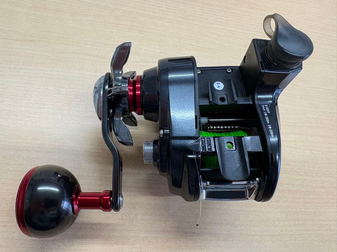 Daiwa SEABORG 200J 電動リール