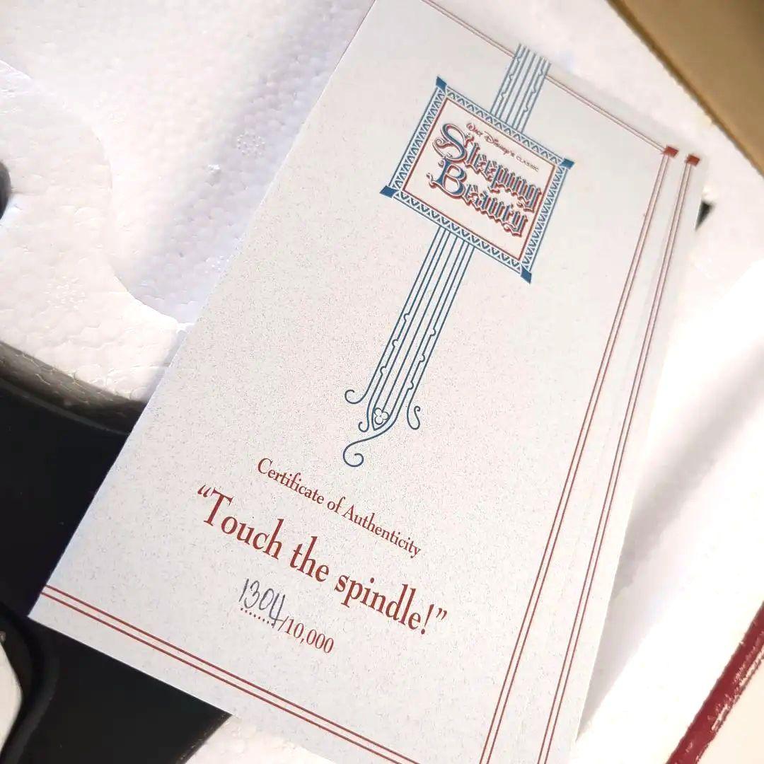 眠れる森の美女　オーロラ姫 3Dレリーフプレート 　ディズニーストア