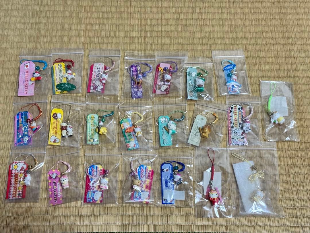 激レア！ハローキティ 根付　22個セット 散歩道　びっくりドンキー等