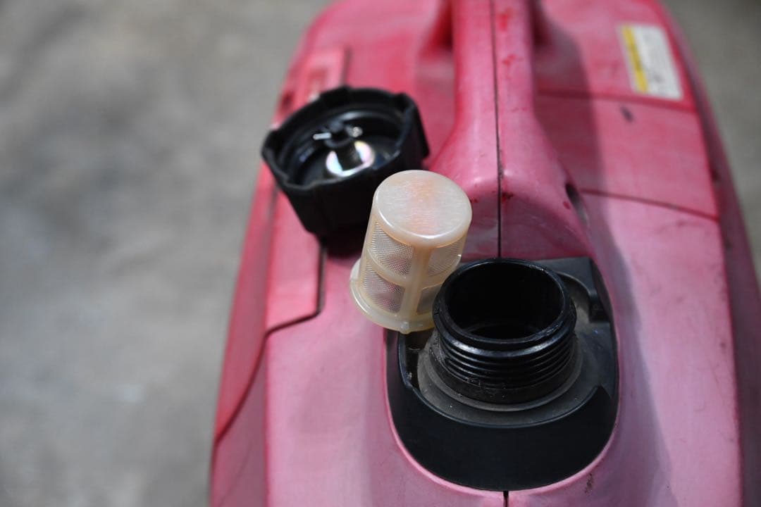 岡*記様 HONDA EU9i インバーター発電機