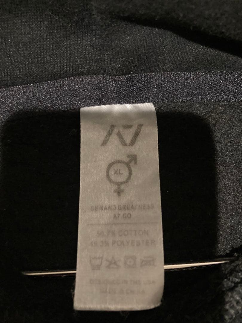 エーセブン A7 パーカー ユニセックス XLサイズ