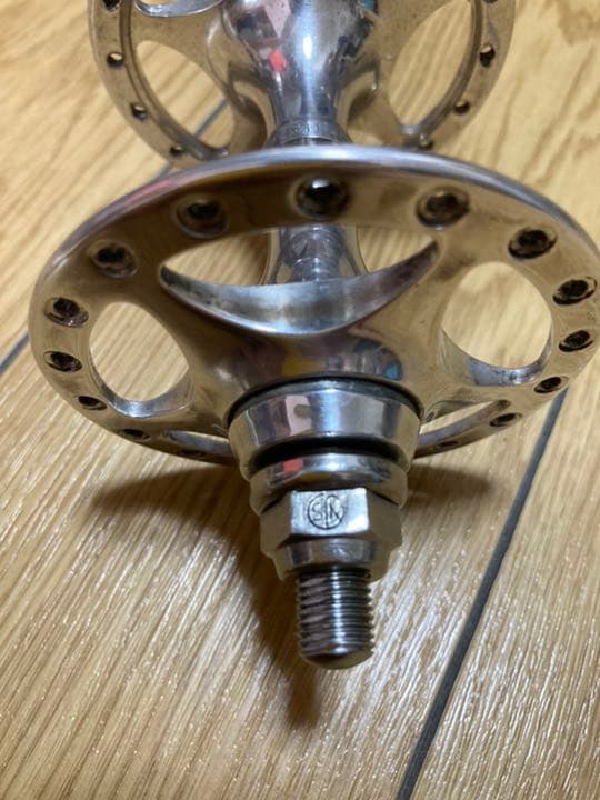 再値下げ！激レア　カンパニョーロ ラージハブ 100mm 36H NJS認定