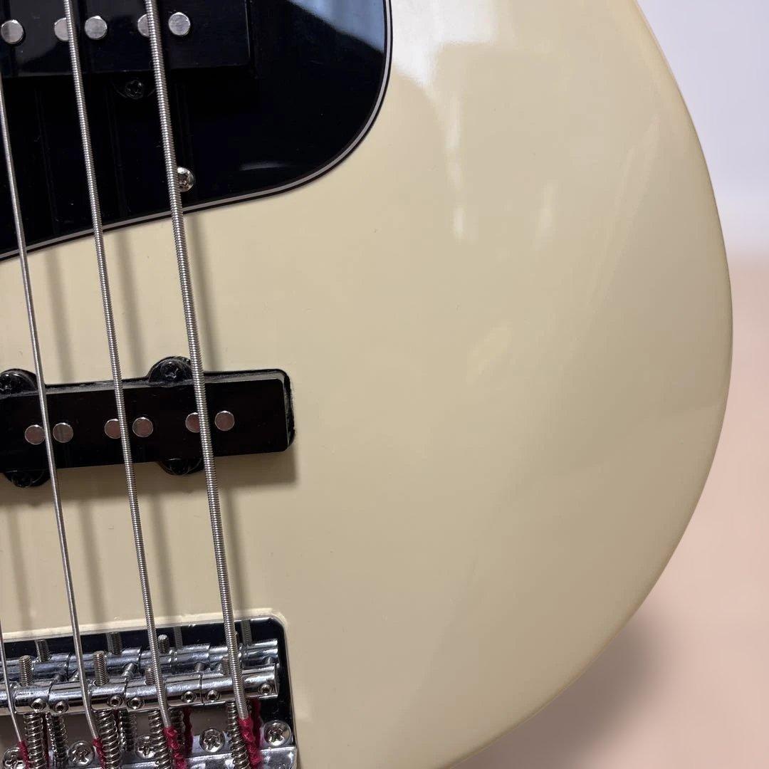 Bacchus bjb-1r-lh エレキベース アイボリー