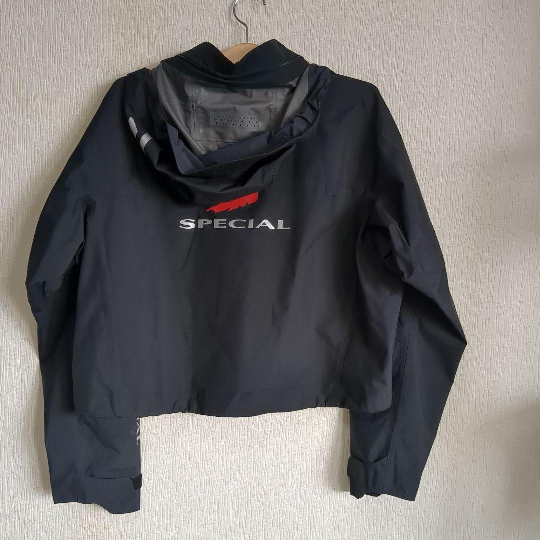 ダイワスペシャル 超ショートレインジャケット