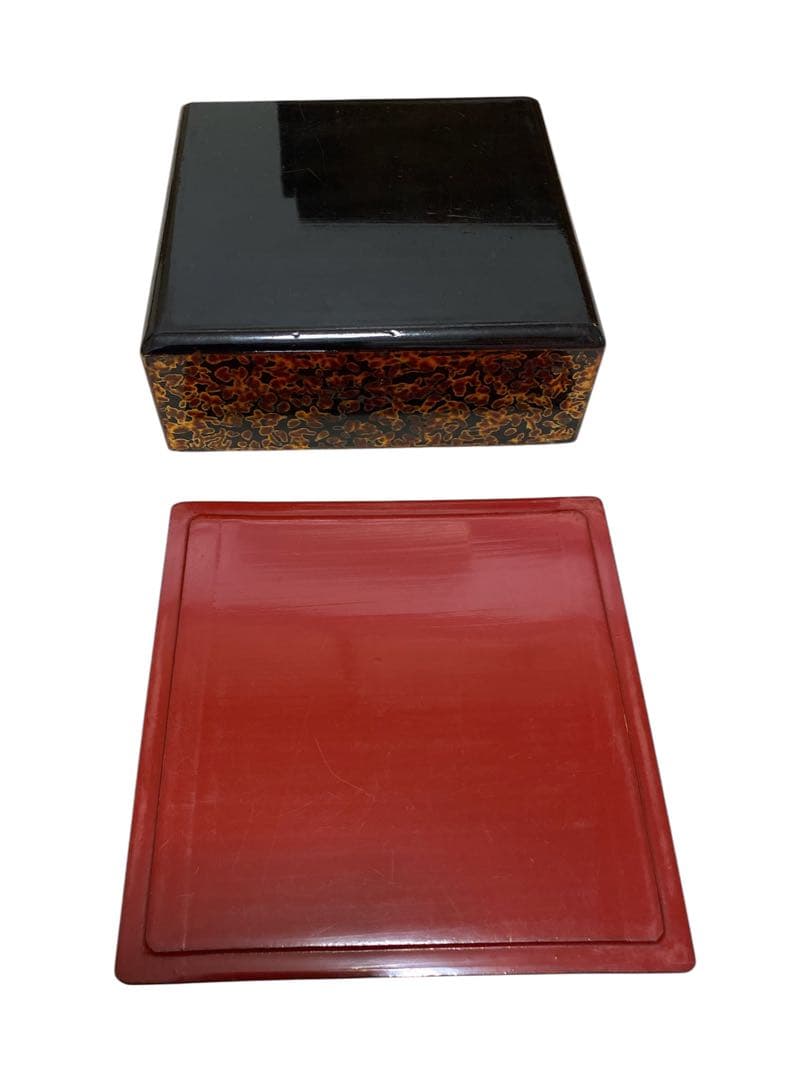 晴霞堂　内朱五寸五段両開重箱　桜皮　大正時代