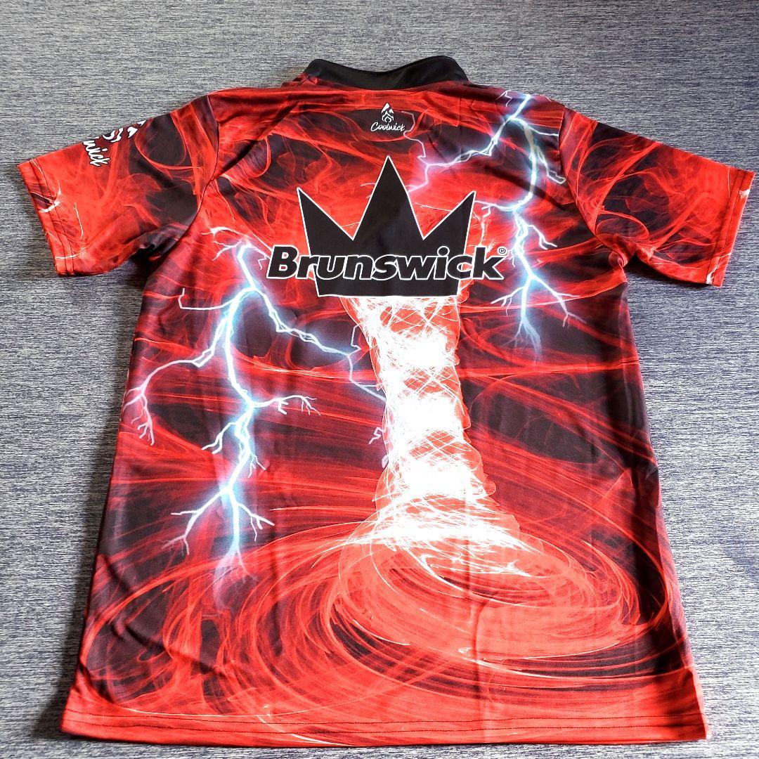 【日本未発売】ブランズウィック 日本サイズL相当　レッド　ボウリングウェア