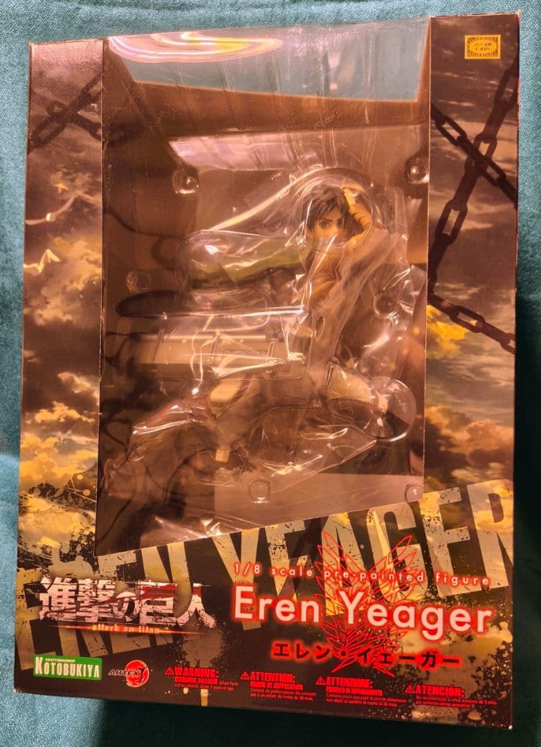 ARTFX J　進撃の巨人 エレン・イェーガー 1/8フィギュア