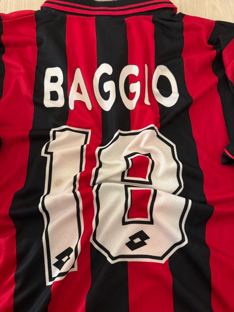 新品タグ付き　96-97 ミラン　バッジョ選手　ユニフォーム