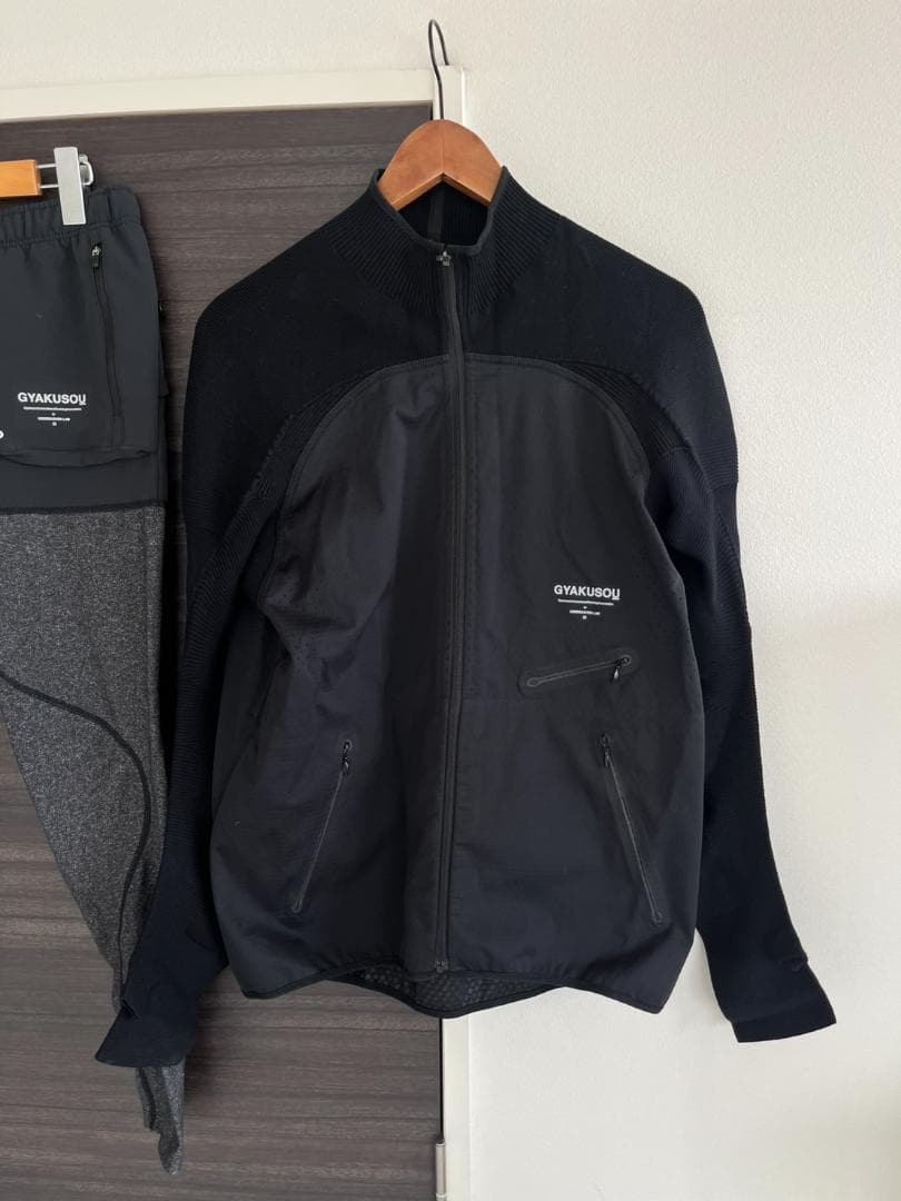 Ｍ NIKE アンダーカバー コラボ商品 GYAKUSOU ランニングウェア