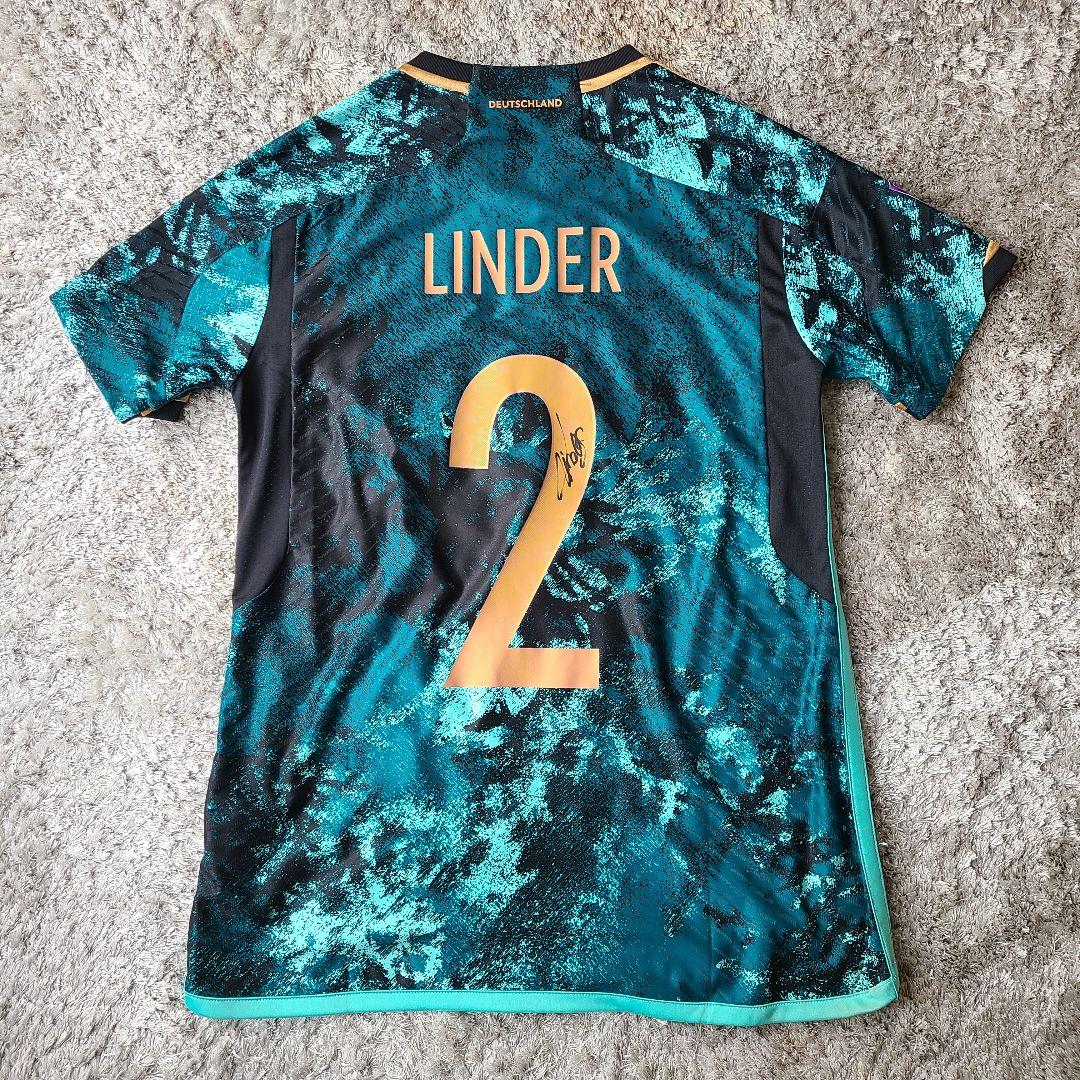 実使用サイン入り サライ・リンダー 女子ドイツ代表