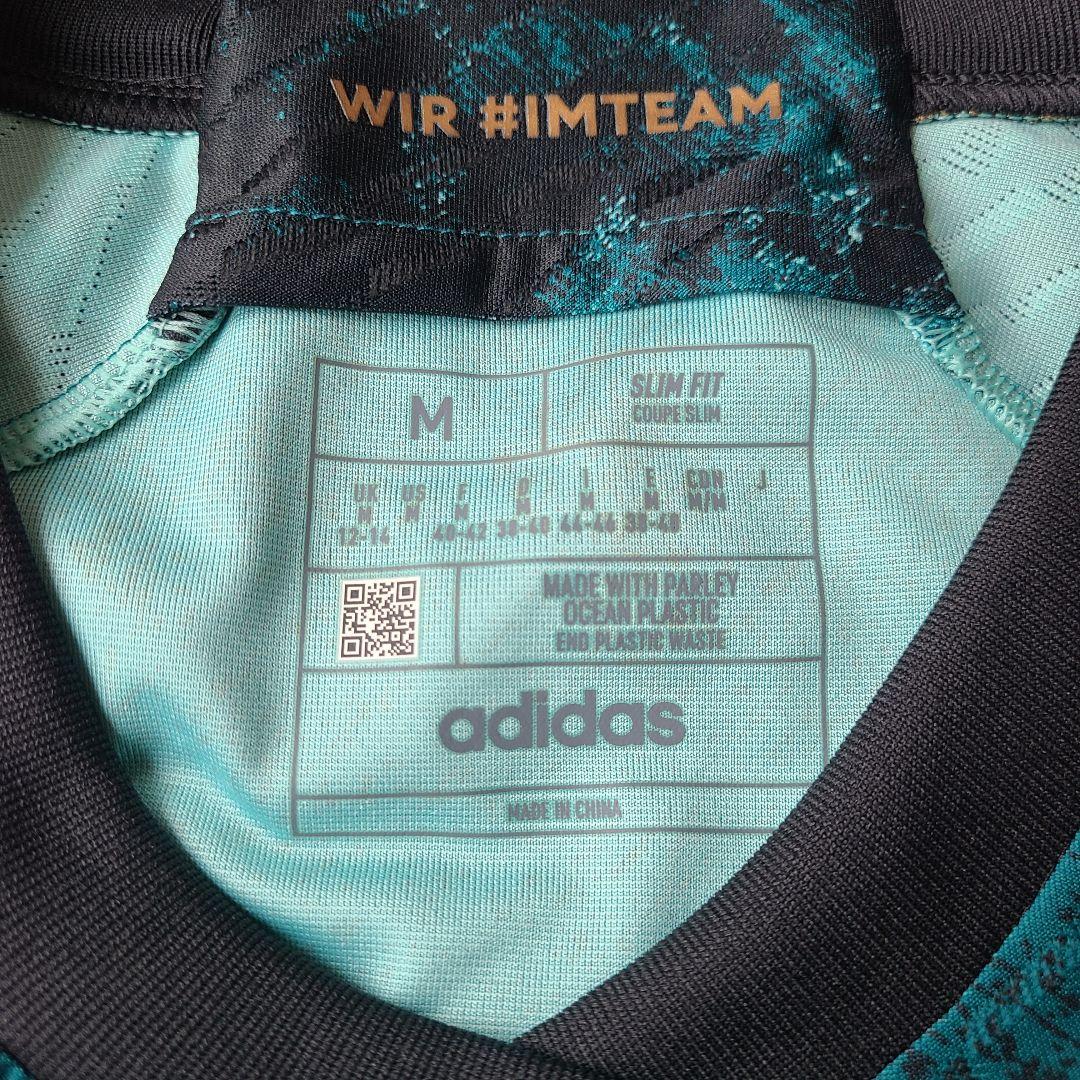 実使用サイン入り サライ・リンダー 女子ドイツ代表