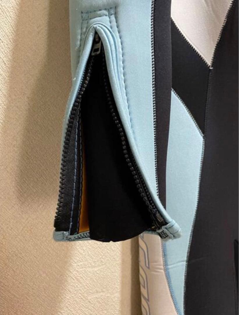 mobby's ウエットスーツ レディース